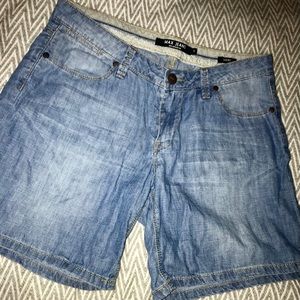 Max Jean shorts